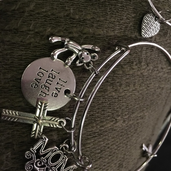 BanglesByNannie . - Picture 5 of 7